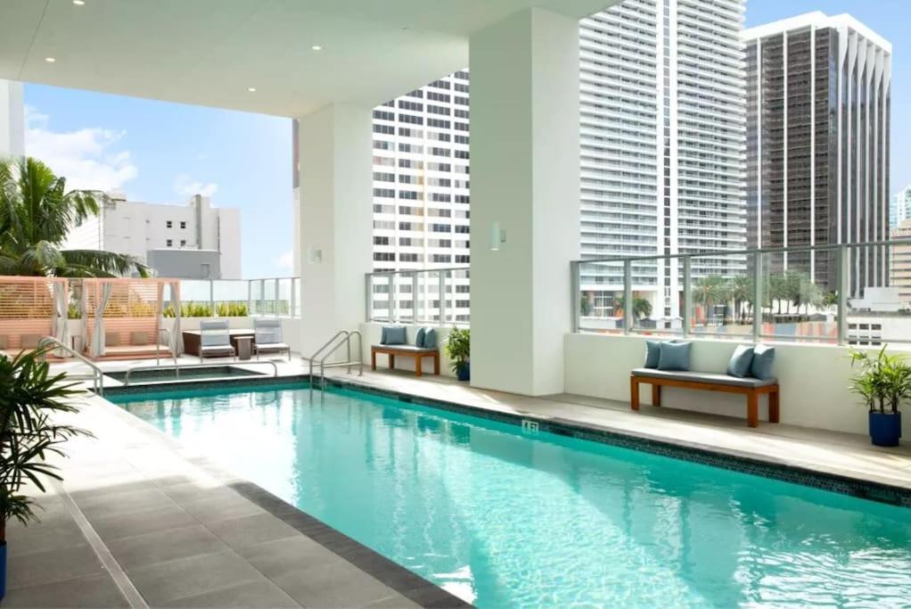 Miami Sunset City View 외부 사진