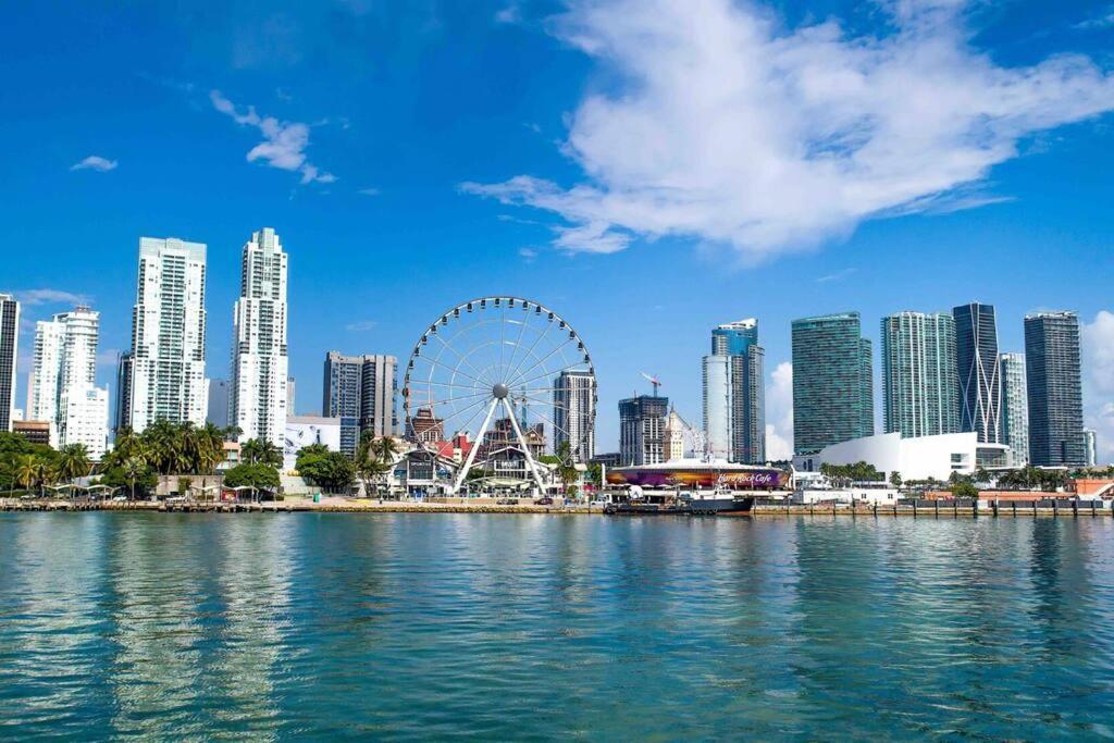 Miami Sunset City View 외부 사진